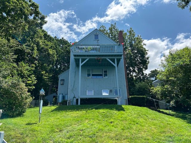 80 Bay Shore Dr, Plymouth, MA 02360