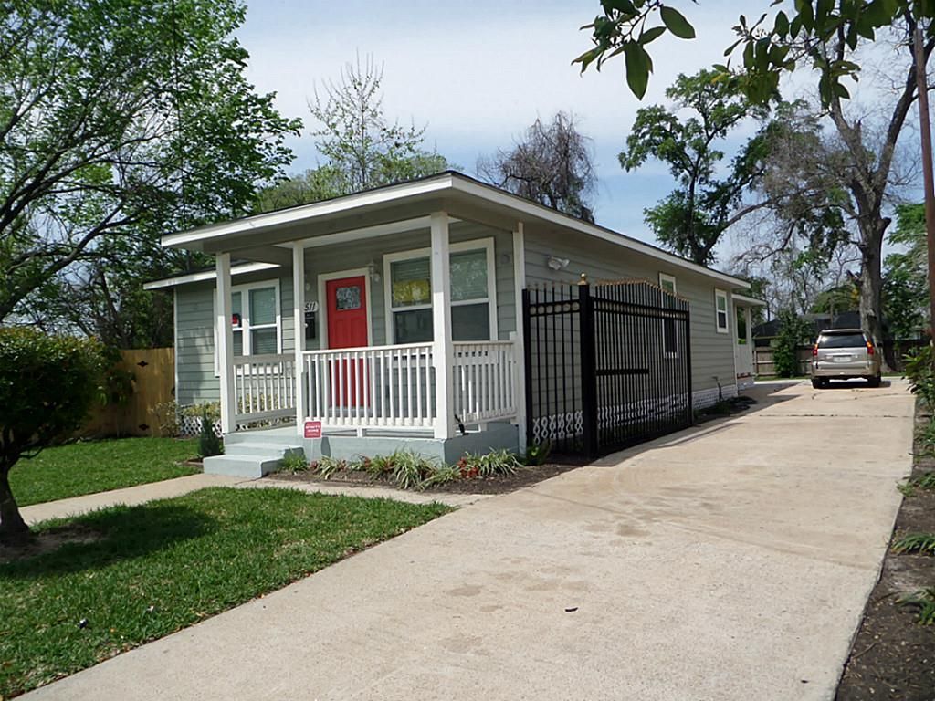 1511 Egypt Street, Houston, TX 77009