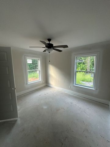 130 Young Lane, Hamilton, GA 31811