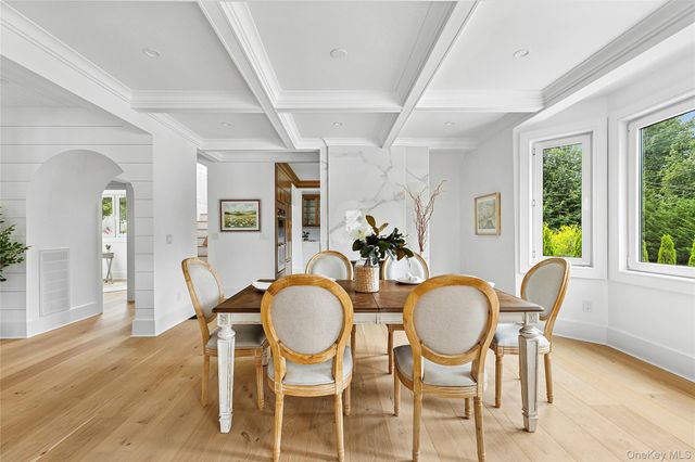 132 Arthur Street, Garden City, NY 11530