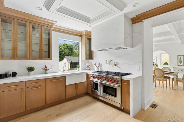 132 Arthur Street, Garden City, NY 11530