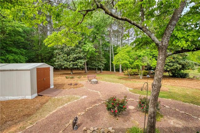 1111 Holly Hills Drive SW, Lilburn, GA 30047