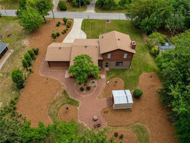 1111 Holly Hills Drive SW, Lilburn, GA 30047