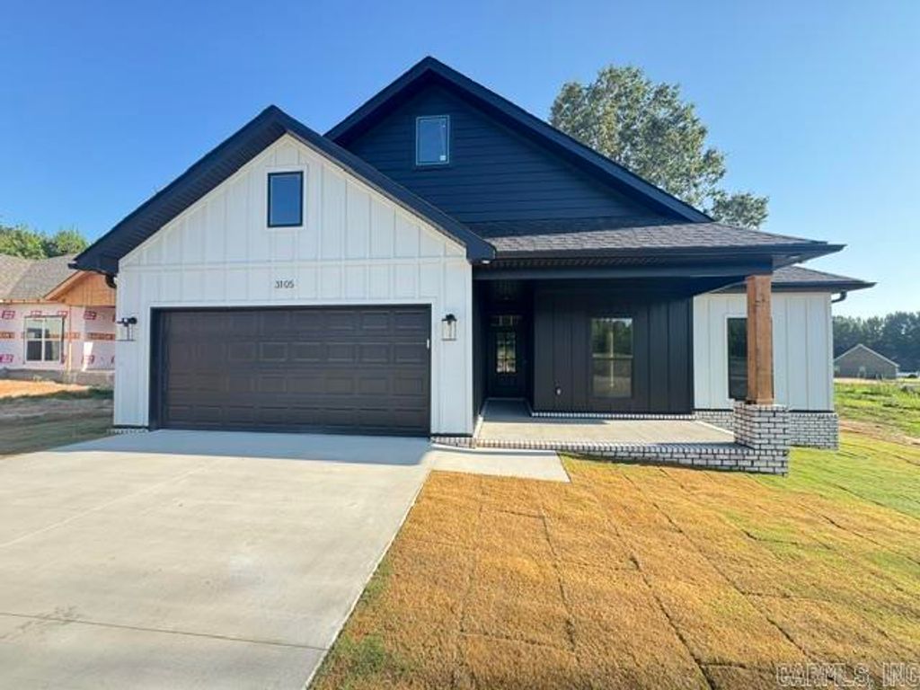 3105 Lynn Drive, Paragould, AR 72450