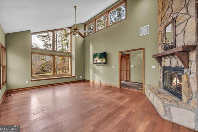 6302 Valley Stream Drive, Cumming, GA 30040