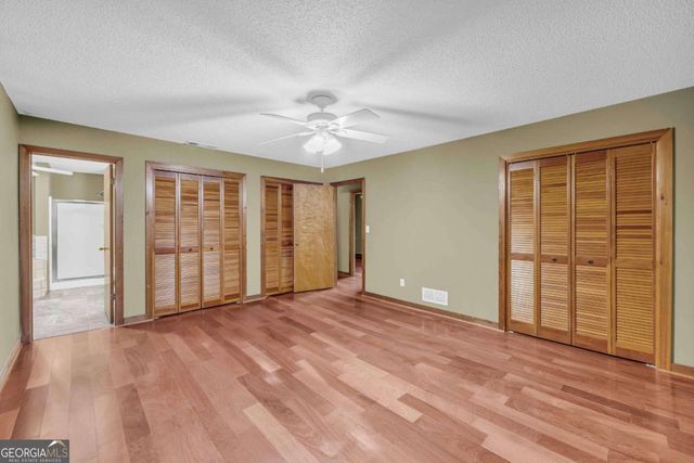 6302 Valley Stream Drive, Cumming, GA 30040