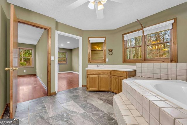 6302 Valley Stream Drive, Cumming, GA 30040