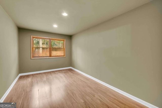 6302 Valley Stream Drive, Cumming, GA 30040