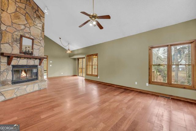 6302 Valley Stream Drive, Cumming, GA 30040