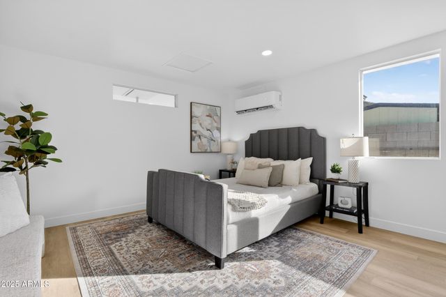 1426 S GRANDVIEW Drive, Tempe, AZ 85281