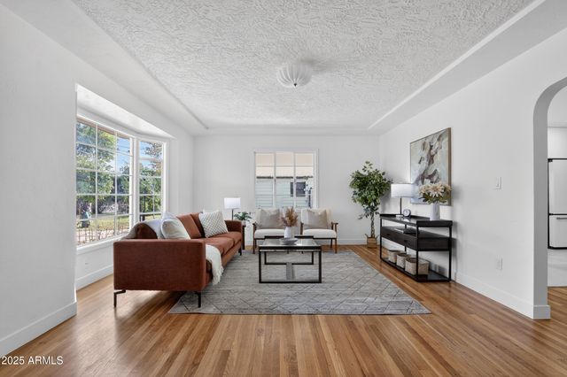 1426 S GRANDVIEW Drive, Tempe, AZ 85281