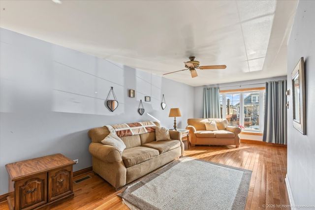 11122 S Saint Louis Avenue, Chicago, IL 60655