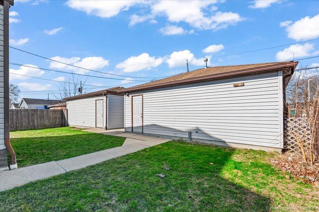 11122 S Saint Louis Avenue, Chicago, IL 60655