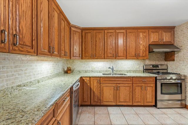 11122 S Saint Louis Avenue, Chicago, IL 60655