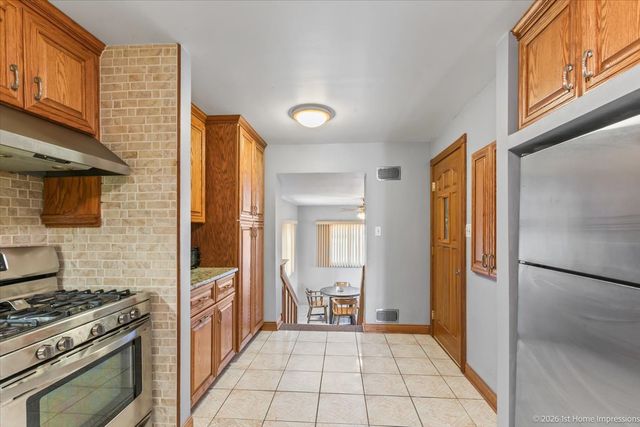 11122 S Saint Louis Avenue, Chicago, IL 60655