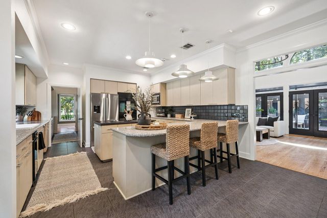 11605 Oak Glen Court, Bunker Hill Village, TX 77024