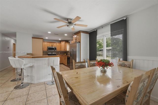 6595 Massachusetts Dr, Lake Worth, FL 33462