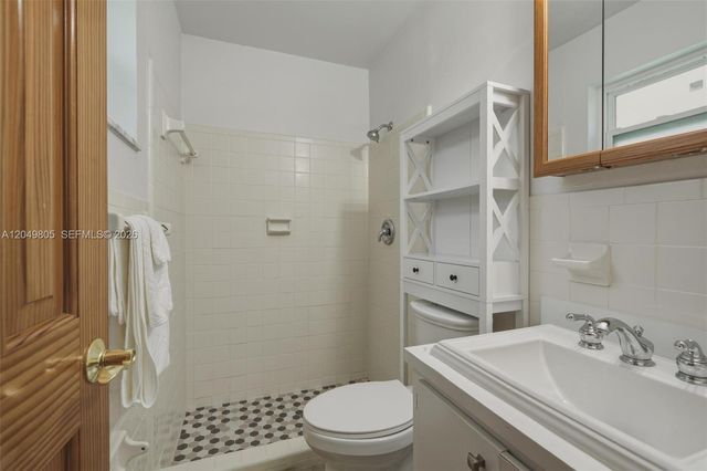6595 Massachusetts Dr, Lake Worth, FL 33462