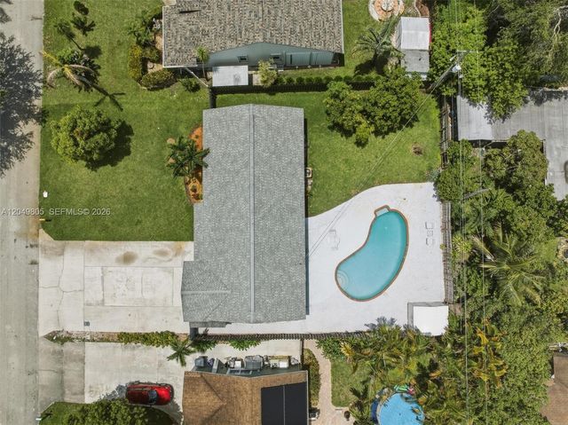 6595 Massachusetts Dr, Lake Worth, FL 33462