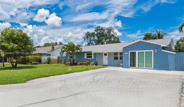 6595 Massachusetts Dr, Lake Worth, FL 33462