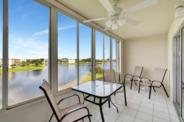 4050 Cornwall C, Boca Raton, FL 33434