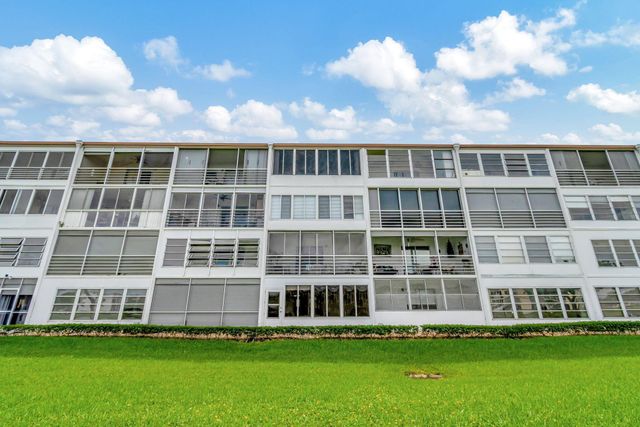 4050 Cornwall C, Boca Raton, FL 33434