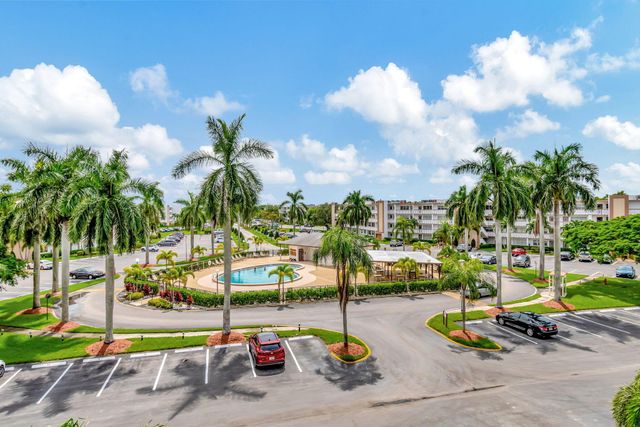 4050 Cornwall C, Boca Raton, FL 33434