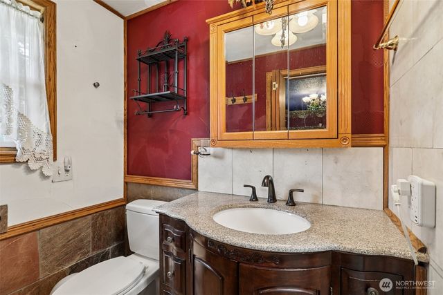 9635 NE 129th Place, Kirkland, WA 98034