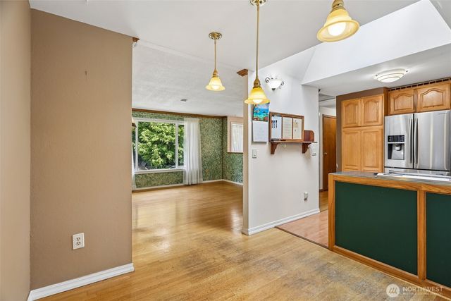 9635 NE 129th Place, Kirkland, WA 98034
