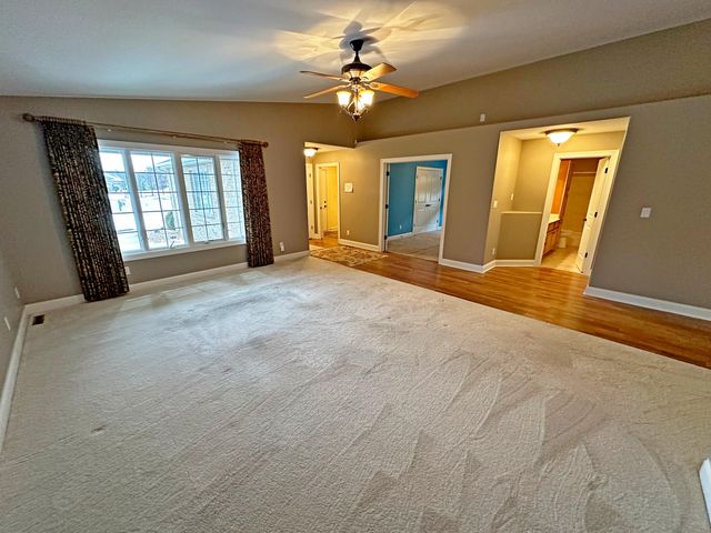 9973 Hart Street, St. John, IN 46373