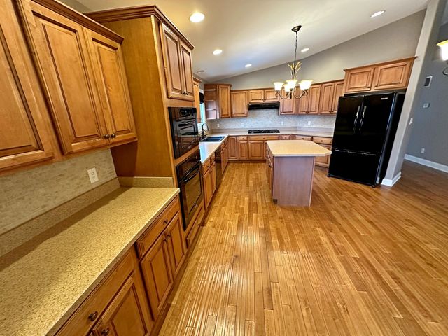 9973 Hart Street, St. John, IN 46373