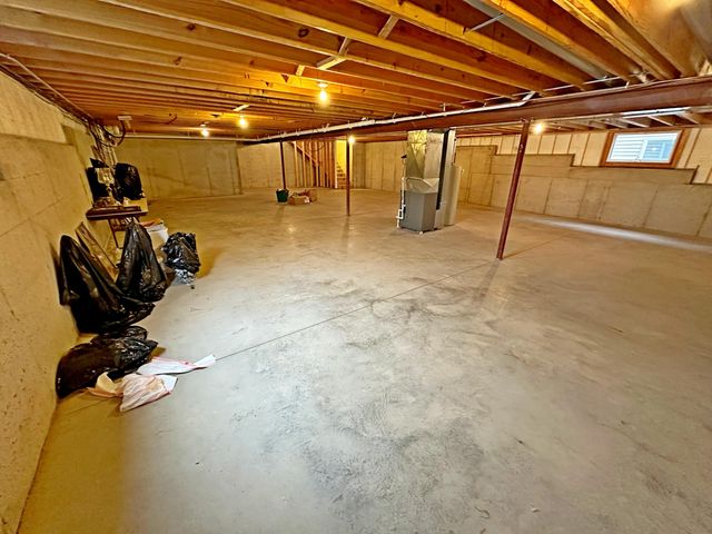 9973 Hart Street, St. John, IN 46373