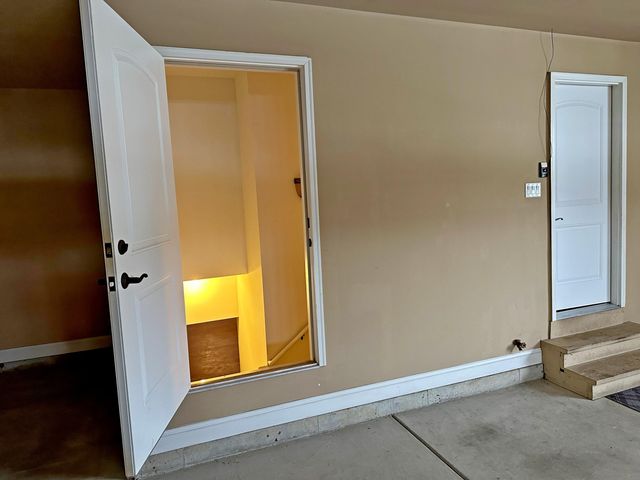 9973 Hart Street, St. John, IN 46373