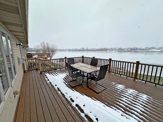 9973 Hart Street, St. John, IN 46373