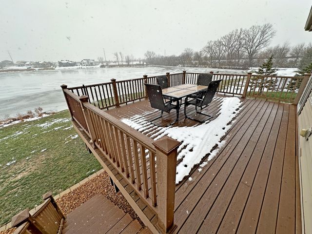 9973 Hart Street, St. John, IN 46373