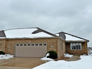 9973 Hart Street, St. John, IN 46373