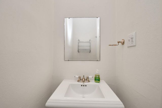 11711 Memorial Drive 41, Houston, TX 77024