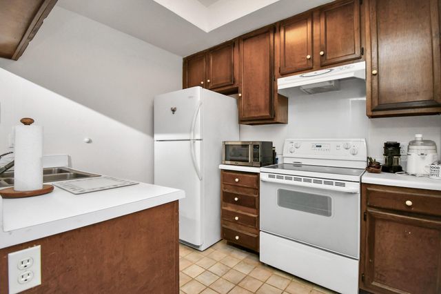 11711 Memorial Drive 41, Houston, TX 77024