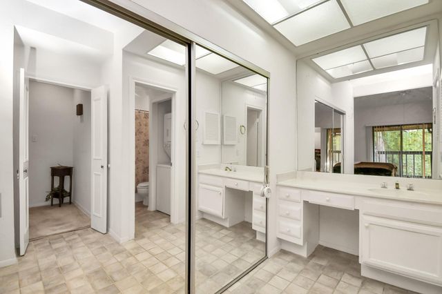 11711 Memorial Drive 41, Houston, TX 77024