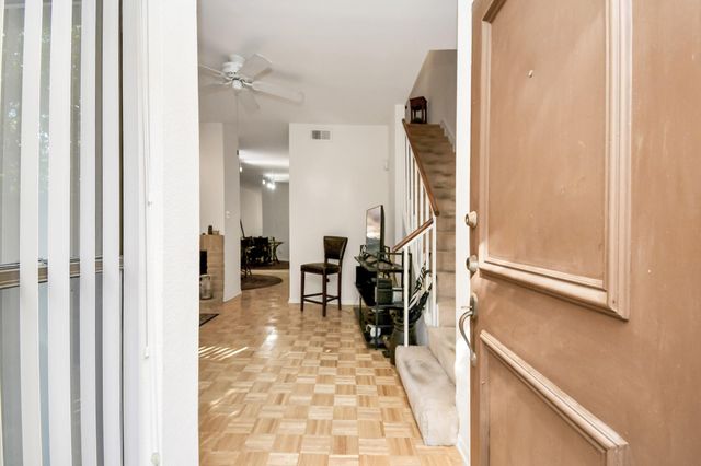 11711 Memorial Drive 41, Houston, TX 77024