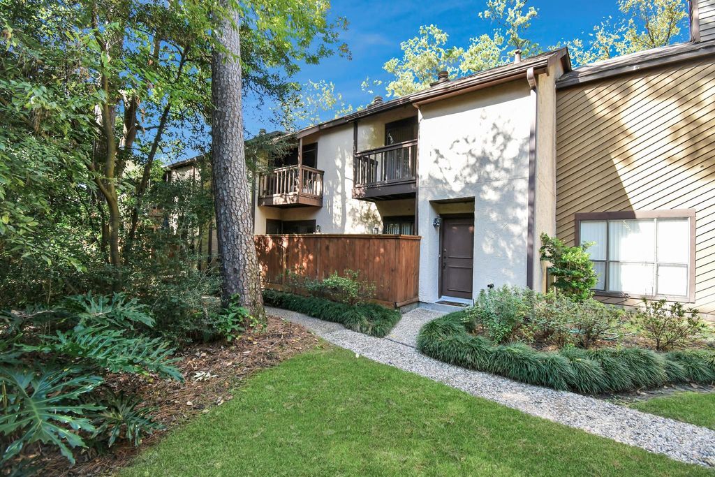 11711 Memorial Drive 41, Houston, TX 77024