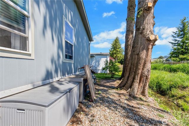 936 Mountain Villa Drive, Enumclaw, WA 98022