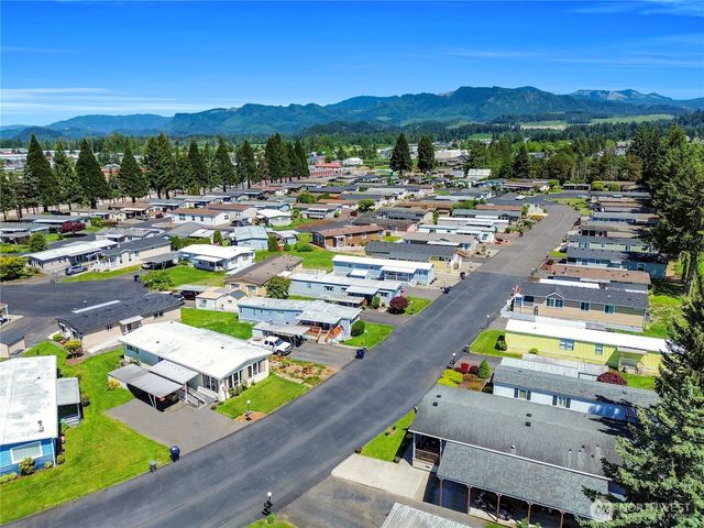 936 Mountain Villa Drive, Enumclaw, WA 98022