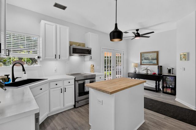 239 Lytham Court, Charleston, SC 29414
