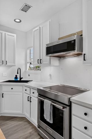 239 Lytham Court, Charleston, SC 29414