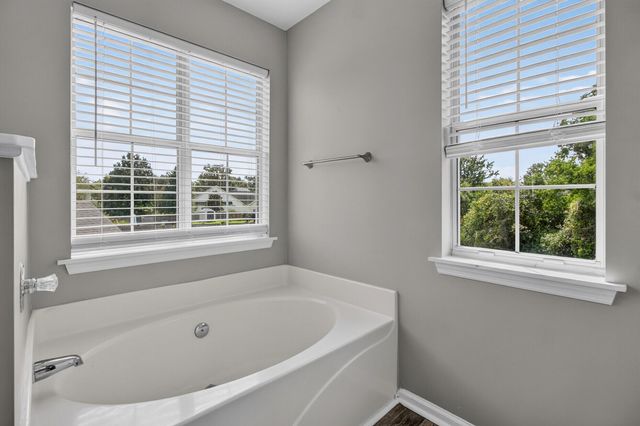 239 Lytham Court, Charleston, SC 29414