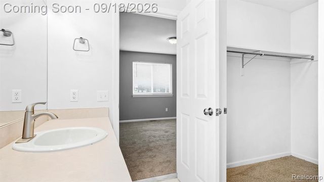 24660 Christina Drive, Brownstown, MI 48134