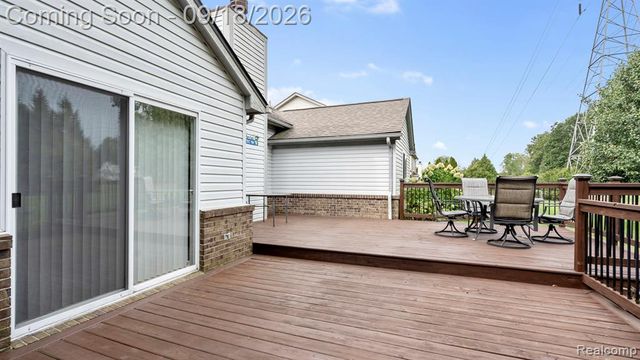 24660 Christina Drive, Brownstown, MI 48134