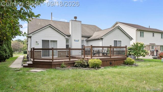 24660 Christina Drive, Brownstown, MI 48134