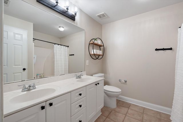 2240 Westwood Dr, N, Murfreesboro, TN 37130